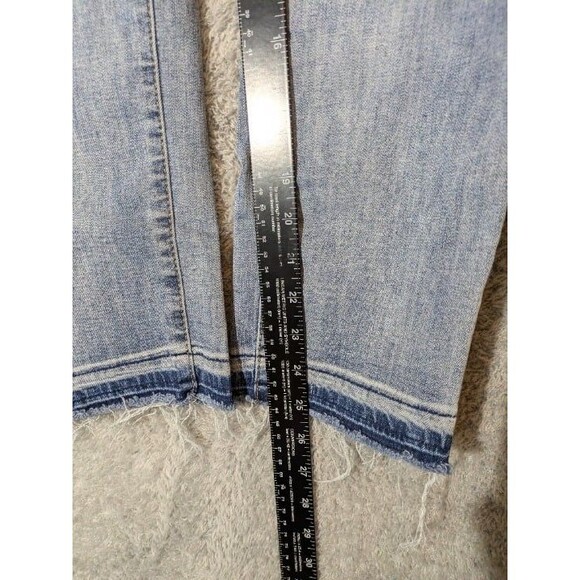 Kut from the Kloth Light Wash Distressed Straight Leg Jeans Women's Size 4 - Picture 6 of 12